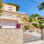 Costacabana - Villa Paris