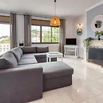 Costacabana - Villa Paris