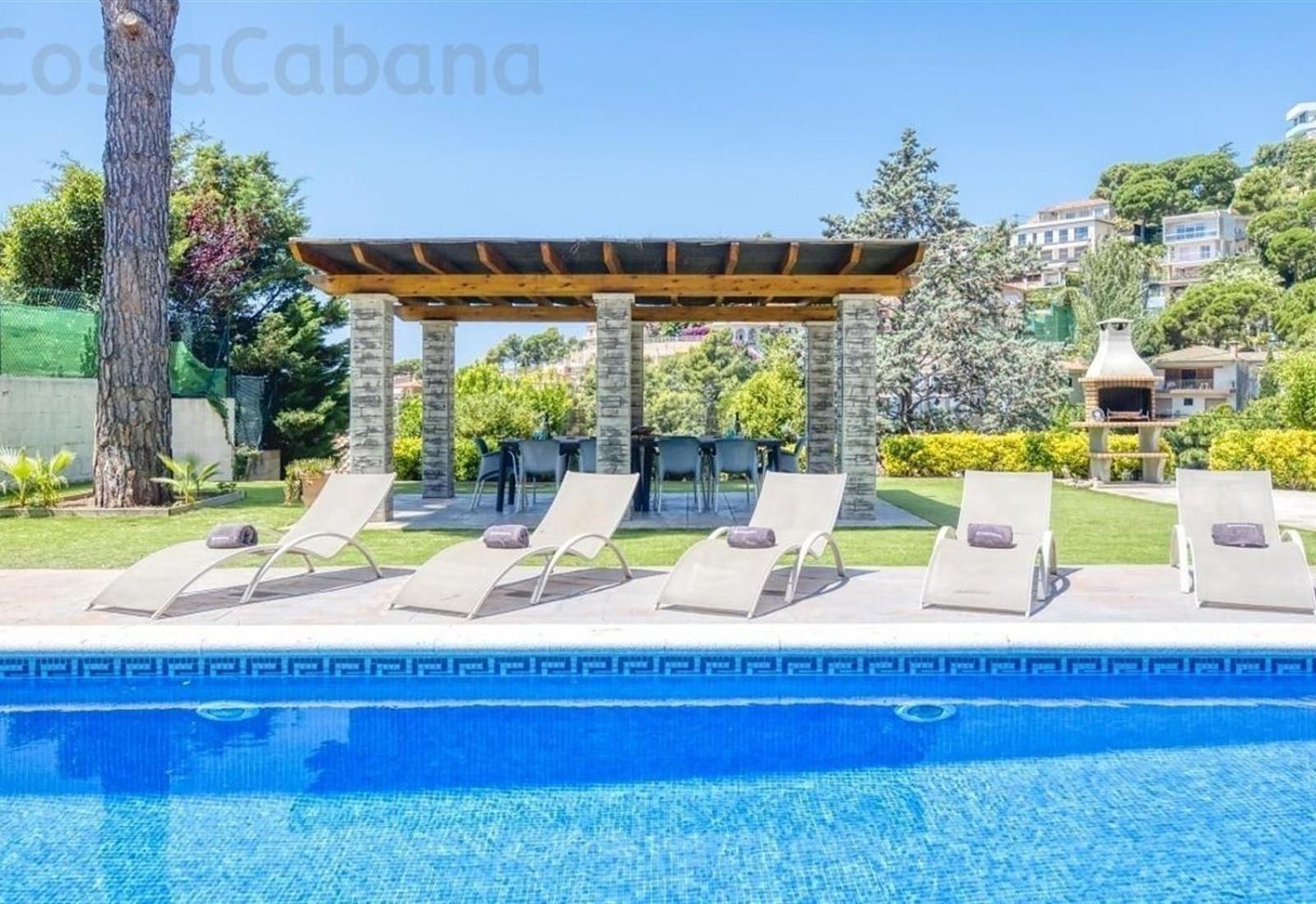 Costacabana - Paris Villa Lloret de Mar